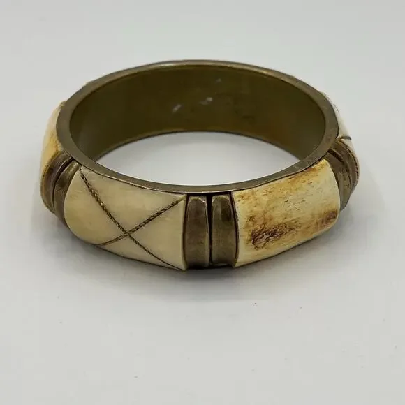 Stone Brass Women’s Cuff Bracelet Ivory Tone Slip On Boho Peasant Nature - Picture 13 of 13